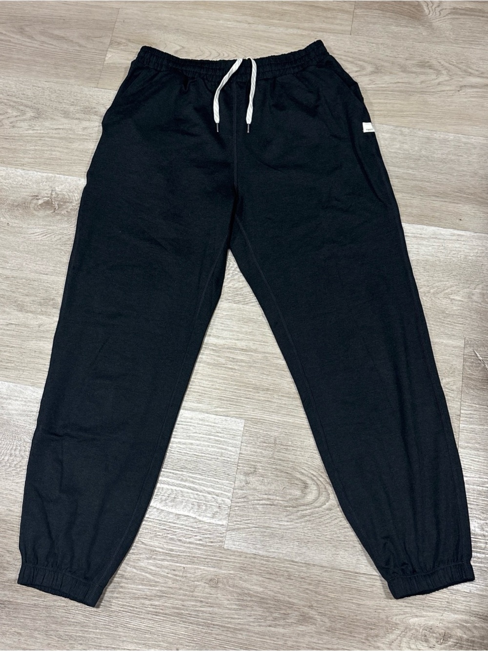 Vuori Boyfriend Jogger Pants Womens Size S Gray Heather Athletic Lounge VW457